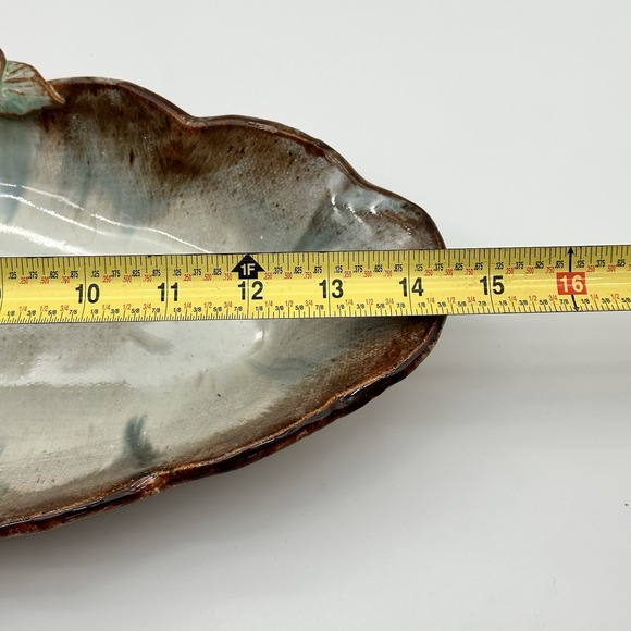 Oval Pottery Tray With Applied‎ Roses - Studio Pottery Decorative Plate - Picture 2 of 5